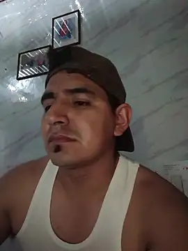 Snapshot of latino17 chatting on March 17, 2026, 2:38 am latino17 online show from March 17, 2026, 2:38 am