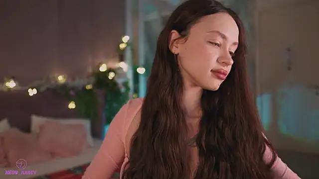 Snapshot of Meow_Nancy chatting on December 31, 2024, 6:05 am Meow Nancy online show from December 31, 2024, 6:05 am