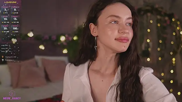 Snapshot of Meow_Nancy chatting on January 19, 2025, 9:01 am Meow Nancy online show from January 19, 2025, 9:01 am