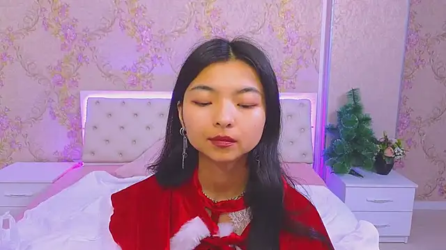 Shy Kira online show from December 21, 2024, 6:34 pm