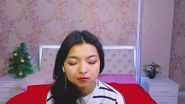 Shy Kira online show from January 6, 2025, 3:40 pm