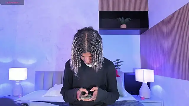 Snapshot of Maxim-Walker chatting on February 9, 2025, 3:00 am Maxim-Walker online show from February 9, 2025, 3:00 am