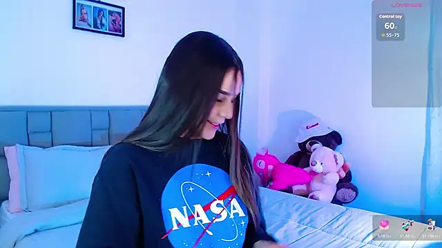 Snapshot of astrid-omega chatting on February 5, 2026, 1:54 am astrid-omega online show from February 5, 2026, 1:54 am