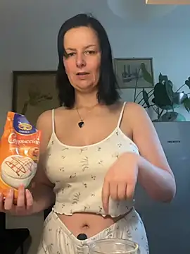 Snapshot of Off__Melonenmandy chatting on May 5, 2026, 4:53 am Off Melonenmandy online show from May 5, 2026, 4:53 am