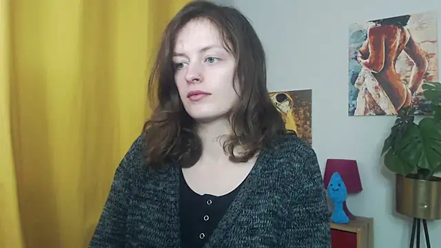 juicyNadine online show from October 21, 2025, 4:57 am