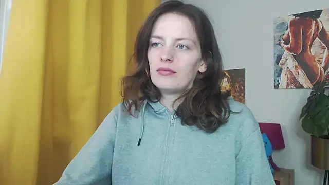 juicyNadine online show from October 27, 2025, 5:44 am