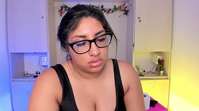 CANDYGABYY online show from March 26, 2026, 7:41 pm