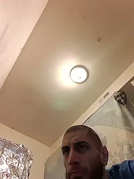 pantslesstraveler plt online show from January 7, 2026, 7:38 pm