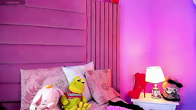 Snapshot of Audry_duque chatting on October 14, 2025, 9:04 pm Audry duque online show from October 14, 2025, 9:04 pm