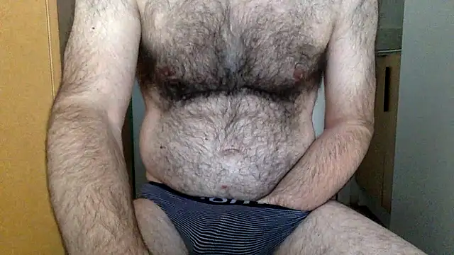 Snapshot of spanishairy chatting on December 8, 2024, 8:20 am spanishairy online show from December 8, 2024, 8:20 am