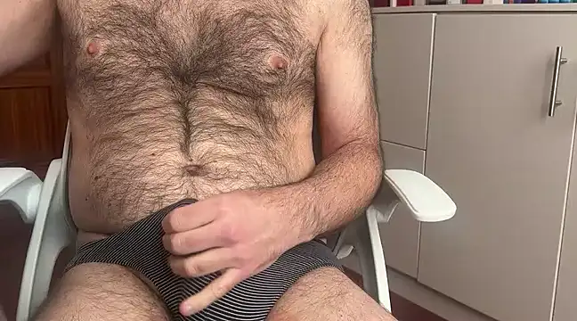 Snapshot of spanishairy chatting on March 9, 2025, 11:36 am spanishairy online show from March 9, 2025, 11:36 am