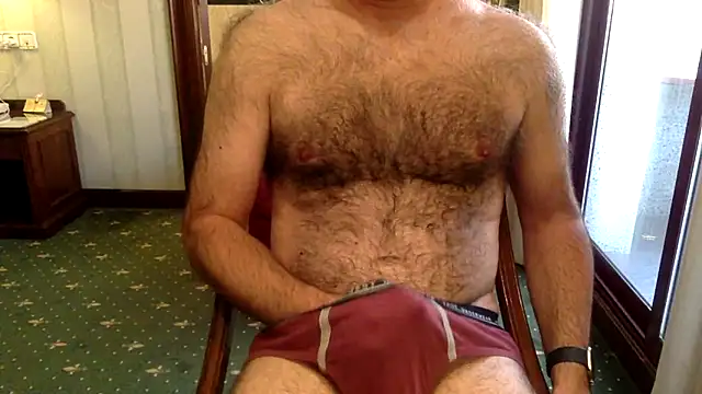 Snapshot of spanishairy chatting on October 3, 2025, 11:18 am spanishairy online show from October 3, 2025, 11:18 am