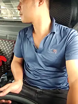 Snapshot of Vanilahirl chatting on October 7, 2025, 4:53 am Vanilahirl online show from October 7, 2025, 4:53 am