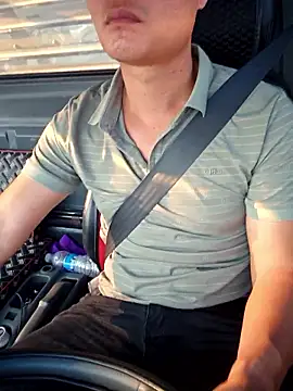 Snapshot of Vanilahirl chatting on December 1, 2025, 9:03 am Vanilahirl online show from December 1, 2025, 9:03 am