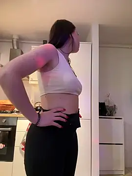 AvaGianna online show from December 24, 2024, 10:49 pm