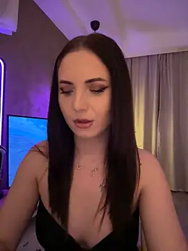 AvaGianna online show from January 9, 2025, 6:26 pm