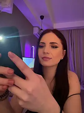 AvaGianna online show from January 30, 2025, 7:48 pm