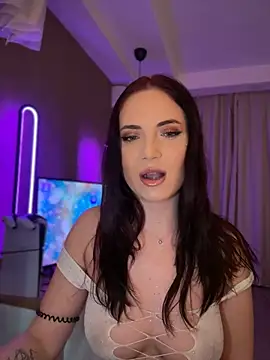 AvaGianna online show from February 2, 2025, 7:04 pm