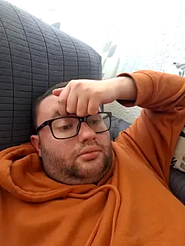 Javier bear online show from March 31, 2026, 1:00 pm