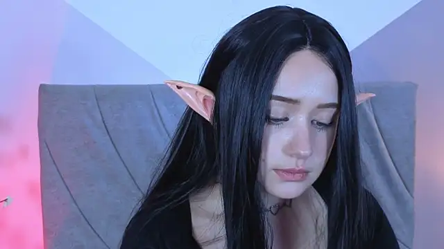 mailin18 online show from November 12, 2025, 1:06 am