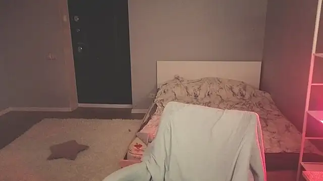 Snapshot of mollymila chatting on January 19, 2026, 3:10 am mollymila online show from January 19, 2026, 3:10 am