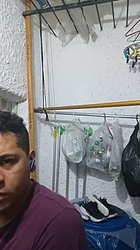 Snapshot of ElferXXX chatting on April 11, 2026, 2:05 am ElferXXX online show from April 11, 2026, 2:05 am