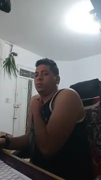 Snapshot of ElferXXX chatting on April 13, 2026, 2:06 am ElferXXX online show from April 13, 2026, 2:06 am