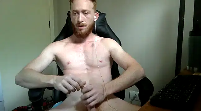 Snapshot of Smoker_Ginger chatting on January 31, 2025, 3:33 pm Smoker Ginger online show from January 31, 2025, 3:33 pm