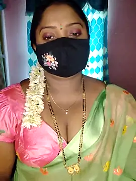 Snapshot of vani-09 chatting on February 15, 2025, 4:36 am vani-09 online show from February 15, 2025, 4:36 am