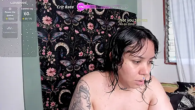 Snapshot of Marinnett11 chatting on September 12, 2025, 3:23 pm Marinnett11 online show from September 12, 2025, 3:23 pm