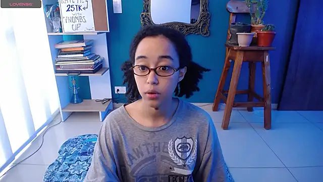 Snapshot of ela_0 chatting on November 5, 2025, 12:27 pm ela 0 online show from November 5, 2025, 12:27 pm