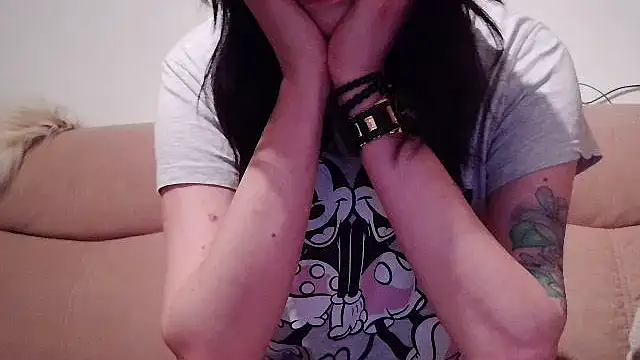 Snapshot of LauraBaby chatting on March 10, 2025, 6:01 pm LauraBaby online show from March 10, 2025, 6:01 pm