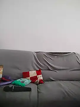 Snapshot of LauraBaby chatting on September 22, 2025, 7:54 am LauraBaby online show from September 22, 2025, 7:54 am