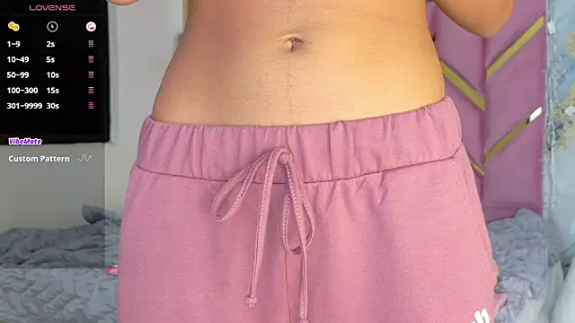 daddyissuesss  online show from September 24, 2025, 7:39 pm