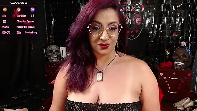 Snapshot of andreafetishx chatting on March 6, 2025, 11:53 pm andreafetishx online show from March 6, 2025, 11:53 pm