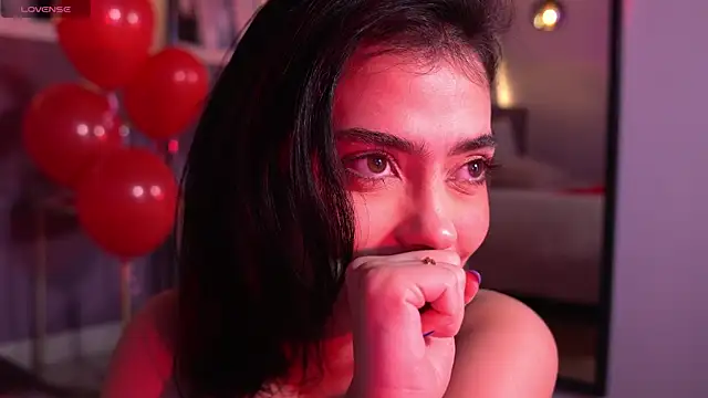 ElleDiane online show from February 14, 2025, 4:15 am