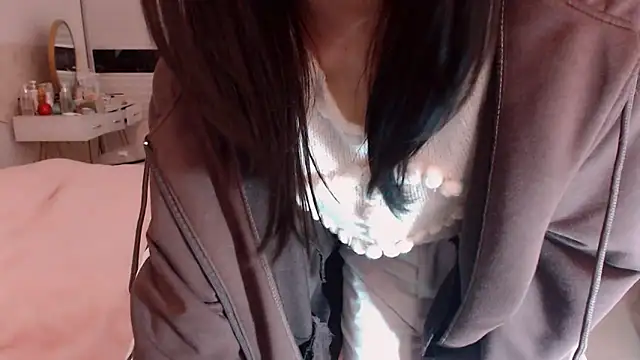 Snapshot of -Lucky_Girl chatting on February 18, 2026, 3:24 am -Lucky Girl online show from February 18, 2026, 3:24 am