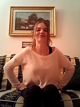 Snapshot of lostedbabys01 chatting on October 7, 2025, 7:22 pm lostedbabys01 online show from October 7, 2025, 7:22 pm