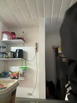 emmyjhonson07 online show from February 13, 2026, 1:07 pm