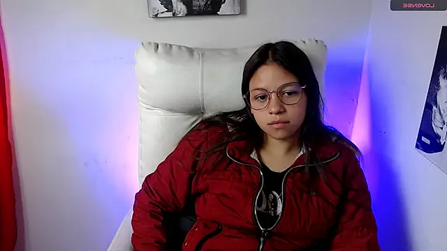 Snapshot of SamanthaRoldaan chatting on January 23, 2025, 4:37 pm SamanthaRoldaan online show from January 23, 2025, 4:37 pm