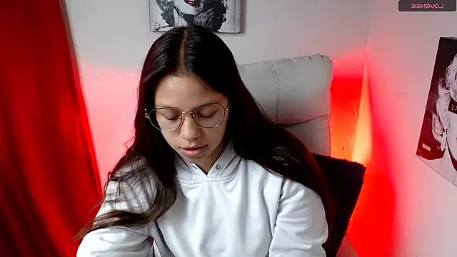 Snapshot of SamanthaRoldaan chatting on January 26, 2025, 1:47 pm SamanthaRoldaan online show from January 26, 2025, 1:47 pm