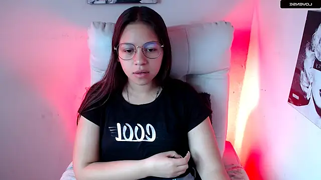 Snapshot of SamanthaRoldaan chatting on February 3, 2025, 1:19 pm SamanthaRoldaan online show from February 3, 2025, 1:19 pm