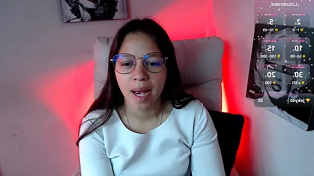 Snapshot of SamanthaRoldaan chatting on February 28, 2025, 1:58 pm SamanthaRoldaan online show from February 28, 2025, 1:58 pm
