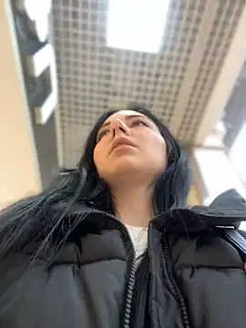 naughty lucifer online show from December 18, 2024, 11:34 am