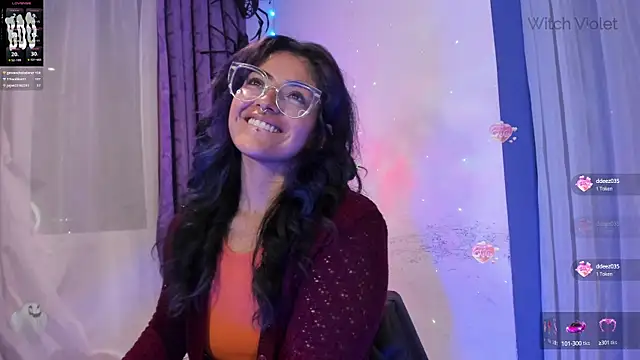 Snapshot of witchviolet chatting on December 5, 2024, 12:08 am witchviolet online show from December 5, 2024, 12:08 am