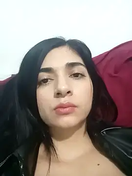 Linisprincehot69 online show from December 5, 2024, 5:26 am