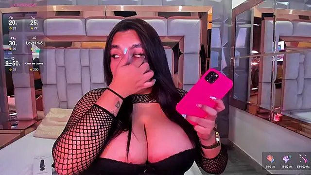 Snapshot of samantasm chatting on February 15, 2025, 3:09 am samantasm online show from February 15, 2025, 3:09 am