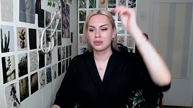 CapriScorpion online show from November 3, 2025, 11:00 am