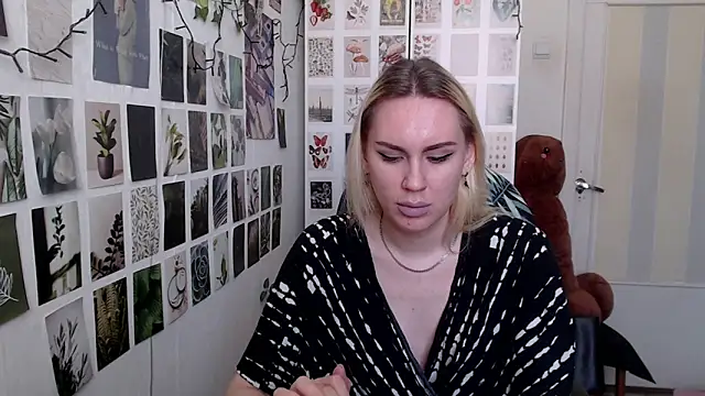 CapriScorpion online show from February 25, 2026, 10:14 am