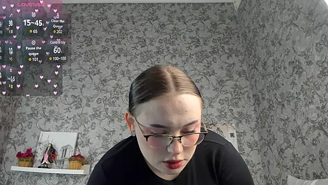 Tina Walker online show from March 16, 2025, 1:17 pm
